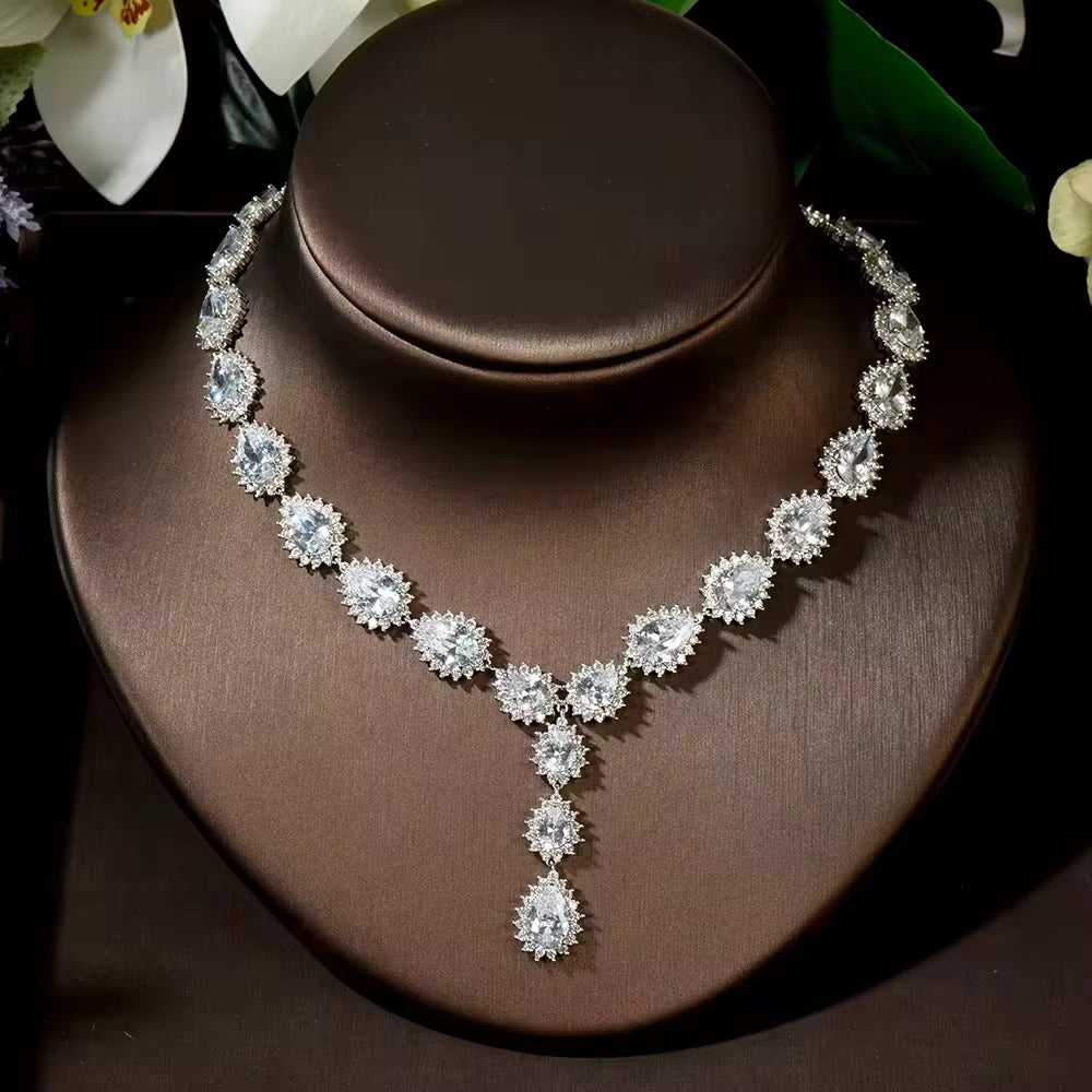 مجوهرات زركون فاخرة، دقة ألماس، مطلي بالفضة عالية الجودة وخالي من التحسس.