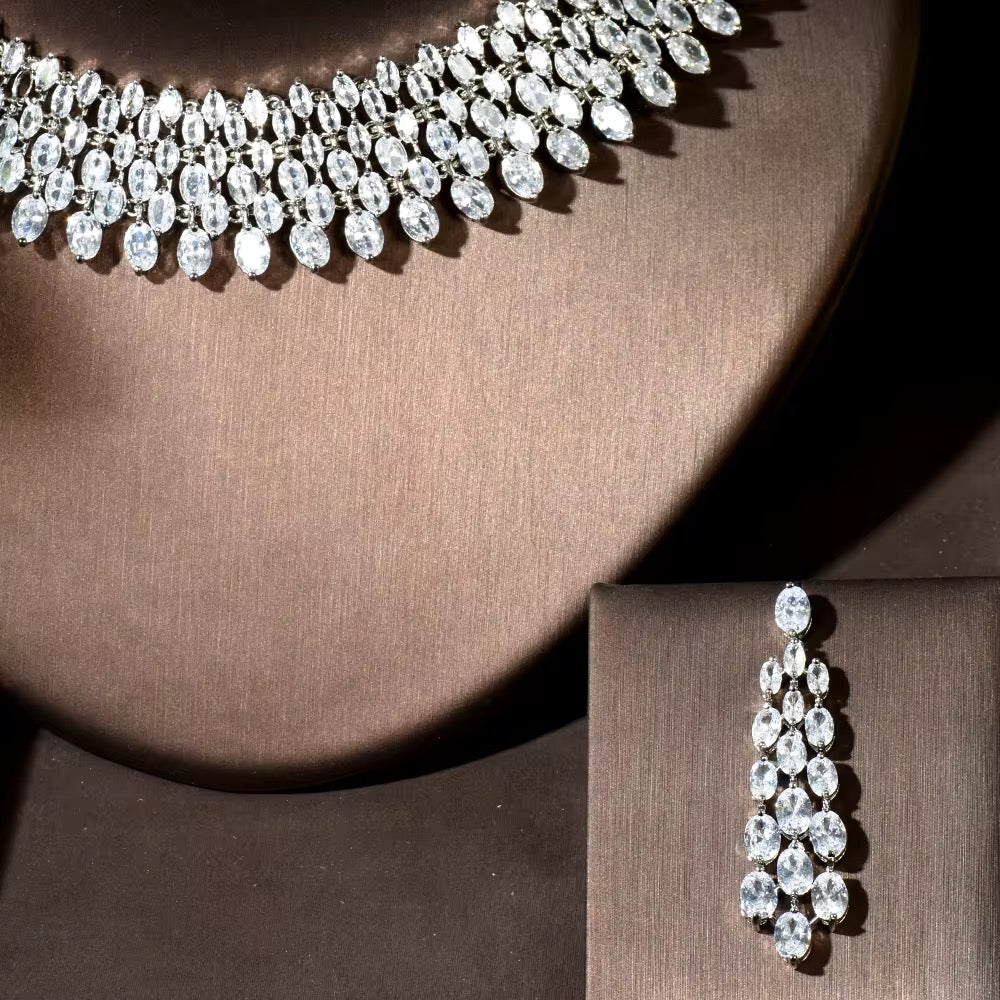 طقم مجوهرات زريكون فاخر مطلي بالذهب الأبيض - آمن للبشرة الحساسة