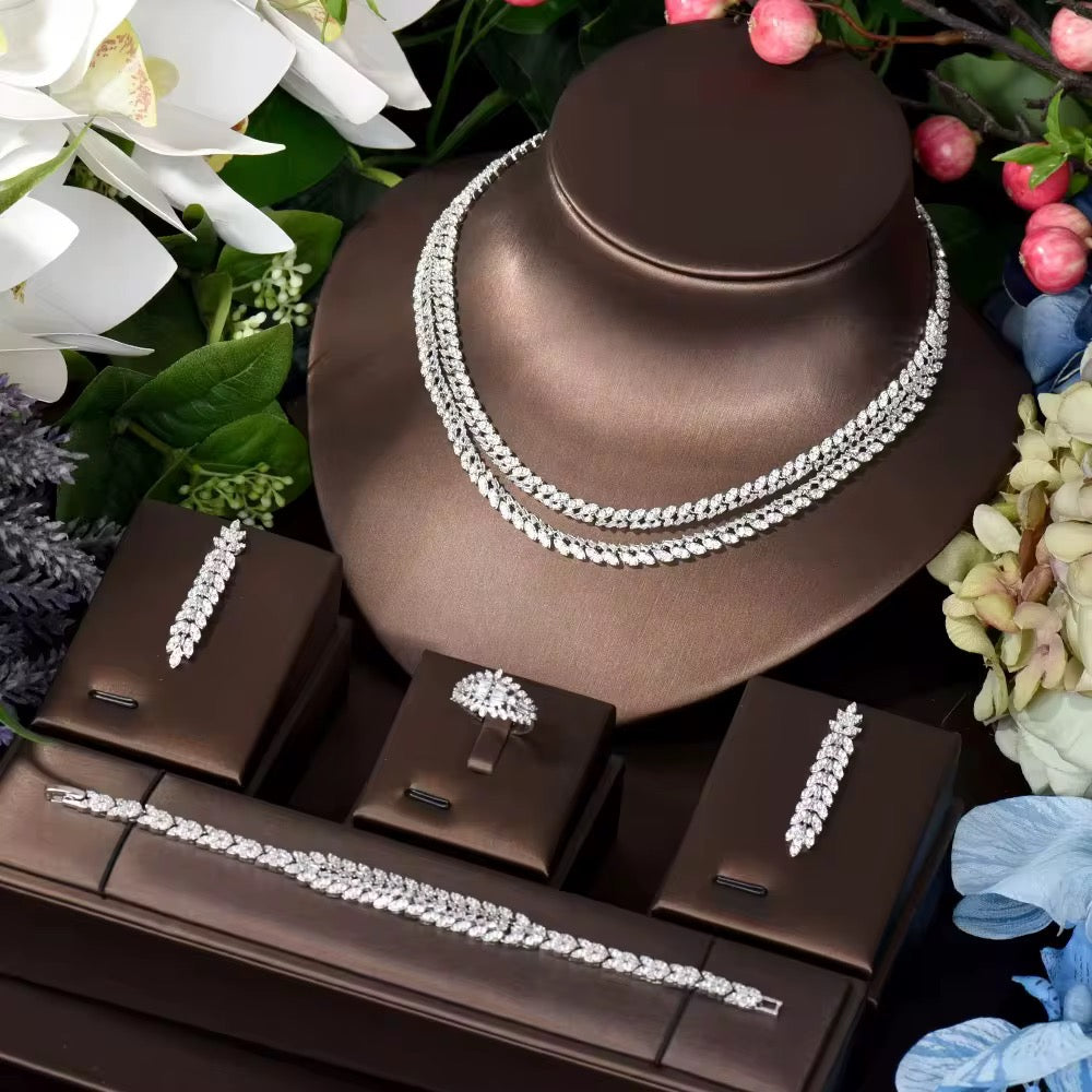 طقم مجوهرات زريكون فاخر مطلي بالذهب الأبيض - آمن للبشرة الحساسة