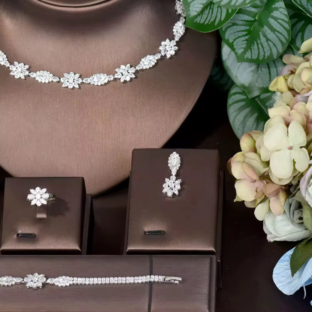 طقم مجوهرات زريكون فاخر مطلي بالذهب الأبيض - آمن للبشرة الحساسة