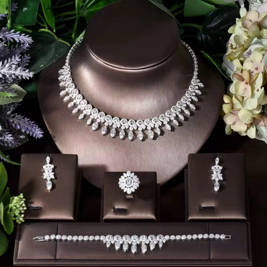 مجوهرات زركون فاخرة، دقة ألماس، مطلي بالفضة عالية الجودة وخالي من التحسس.