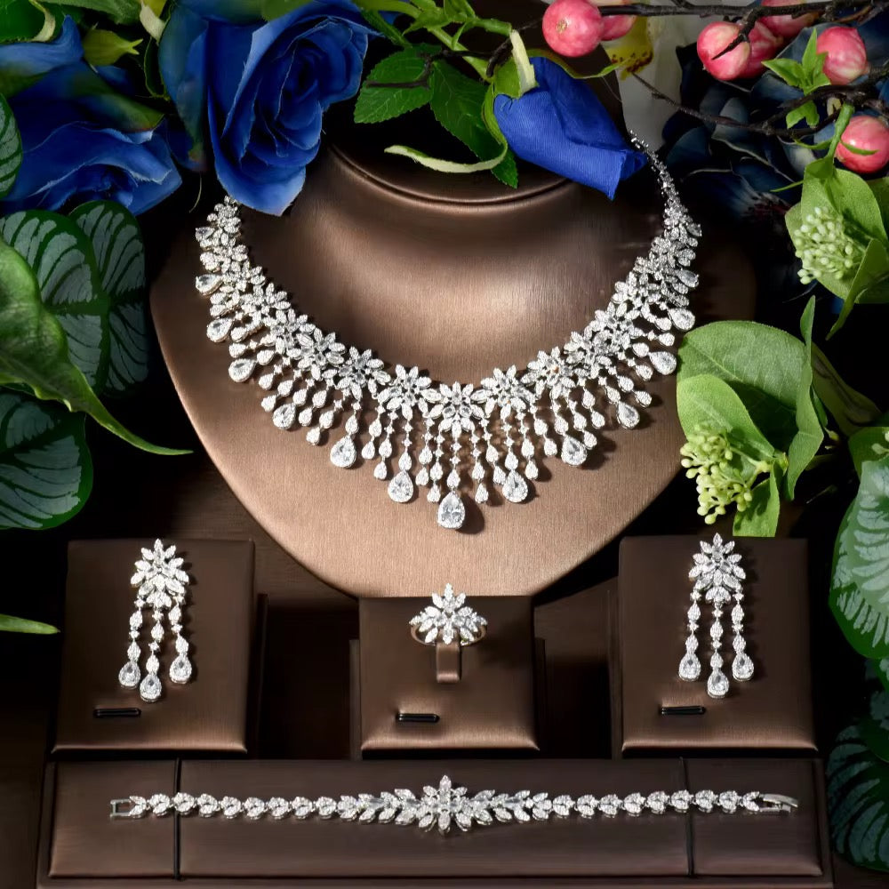 Luxury Zirconia Set with Diamond Brilliance – White Gold Plated