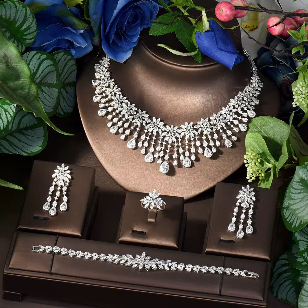 Luxury Zirconia Set with Diamond Brilliance – White Gold Plated