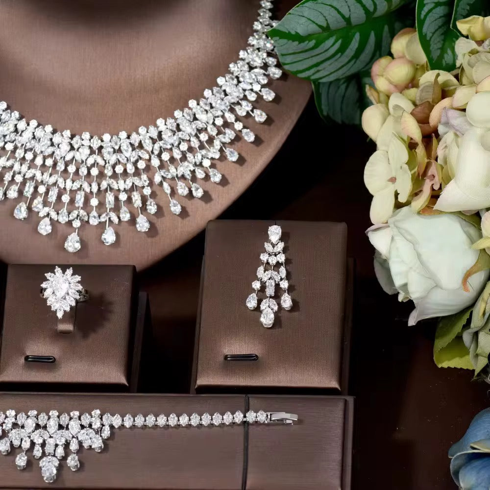 طقم مجوهرات زركون فاخر ببريق يشبه الألماس - مطلي بالذهب الأبيض، مضاد للحساسية