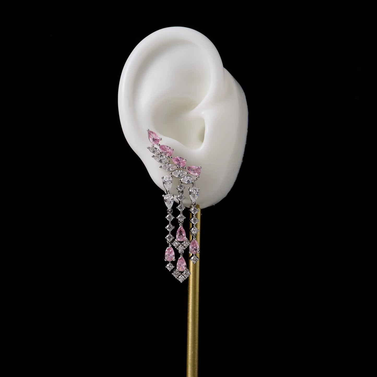 طقم زركونيا فاخر: دقة ماسية | بريق ساحر يشبه الماس