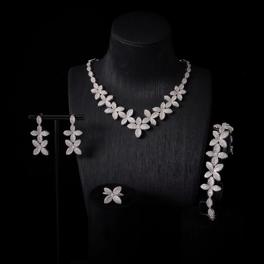 مجوهرات الزركونيا الفاخرة: دقة الماس | مطلية بالفضة عالية الجودة ومضادة للحساسية