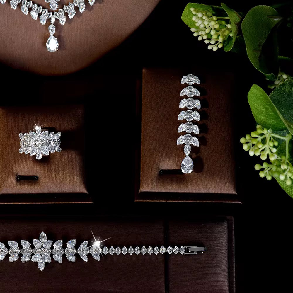 💎 Luxury Zirconia Jewelry Set: Diamond Precision