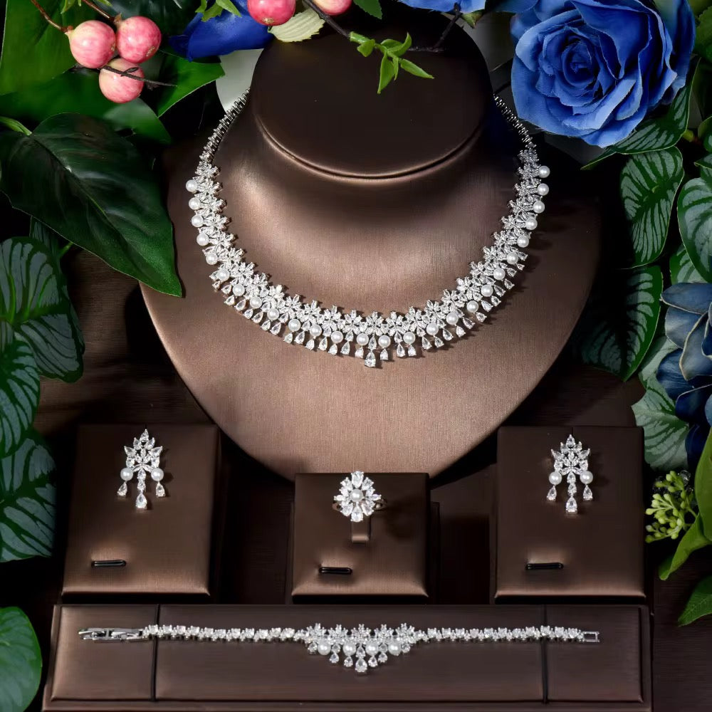 مجوهرات الزركونيا الفاخرة: دقة الماس | مطلية بالفضة عالية الجودة ومضادة للحساسية