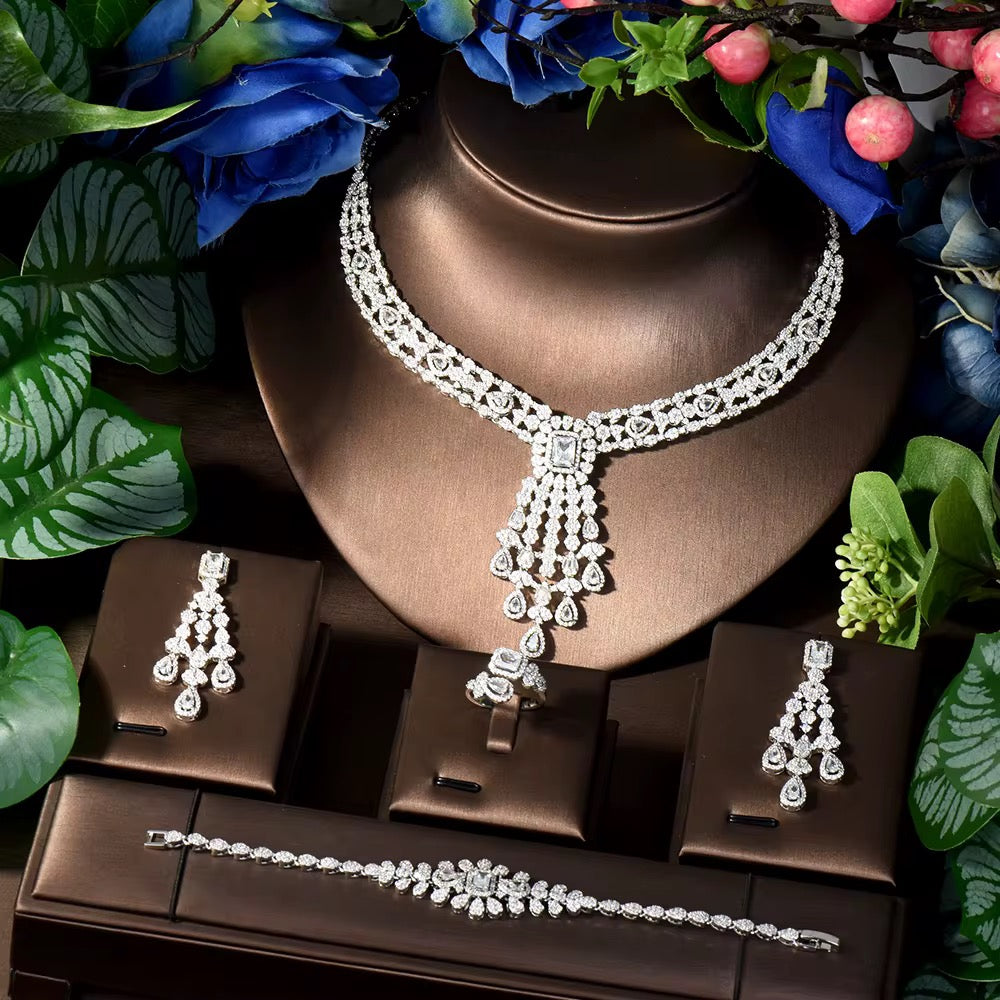 Luxury White Gold Plated Zircon Set – Diamond-Like Brilliance