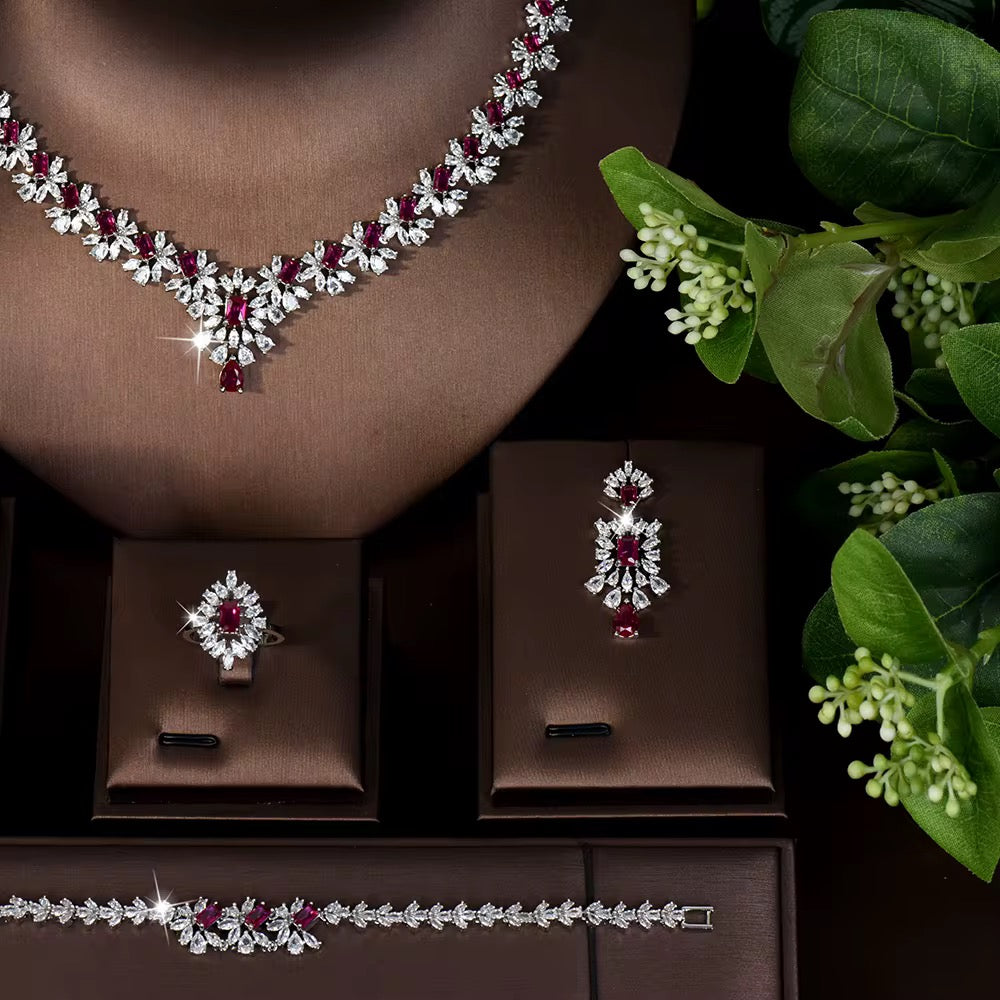 طقم زركون فاخر مطلي بالذهب – تألق ببريق يشبه الماس