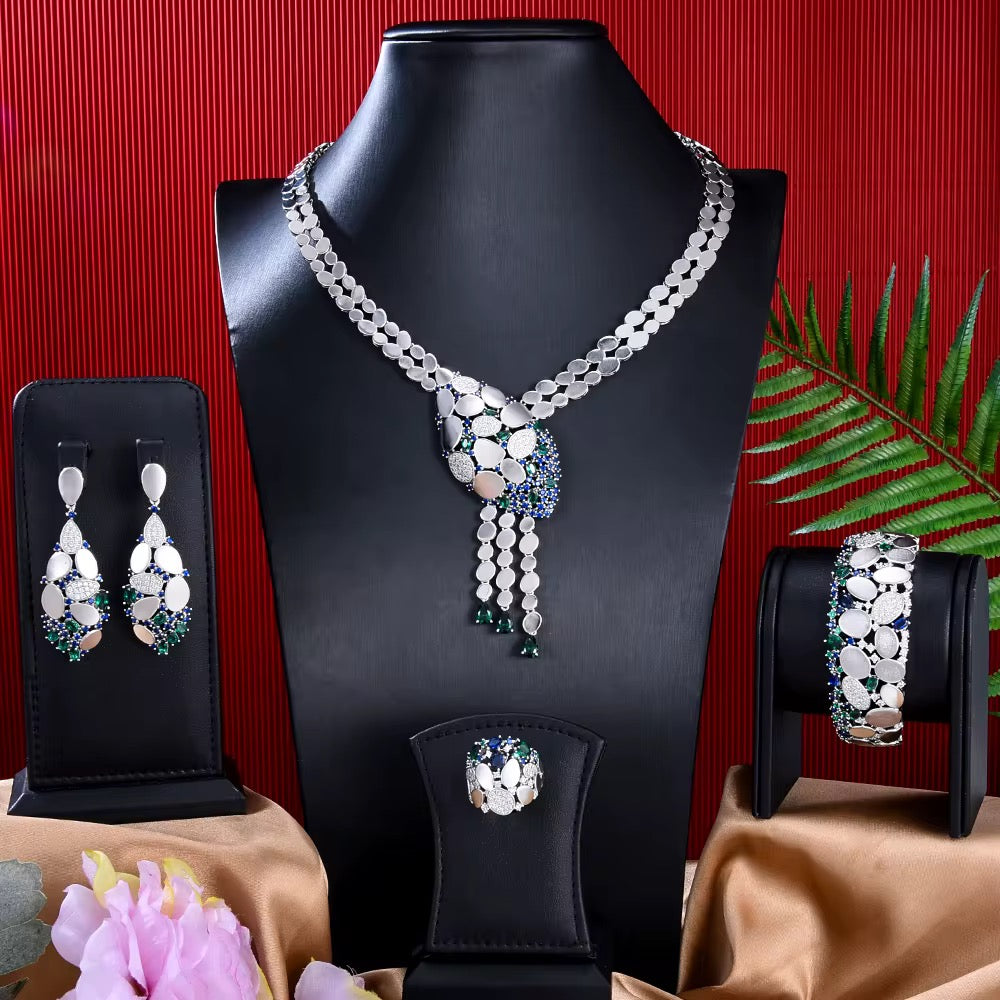 طقم فاخر بديل للذهب – أناقة راقية مع ذهب عيار 21