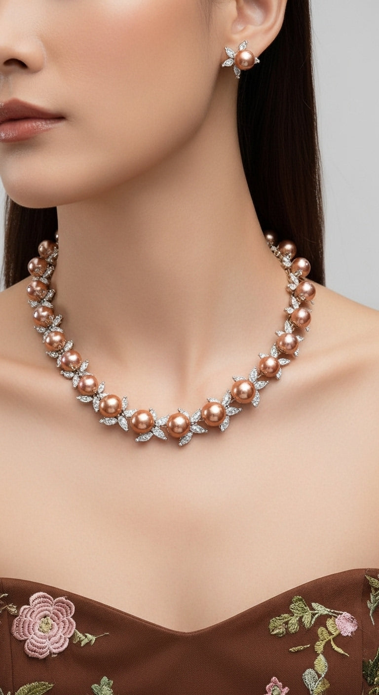 Pearl & Zircon Set with Diamond Brillian