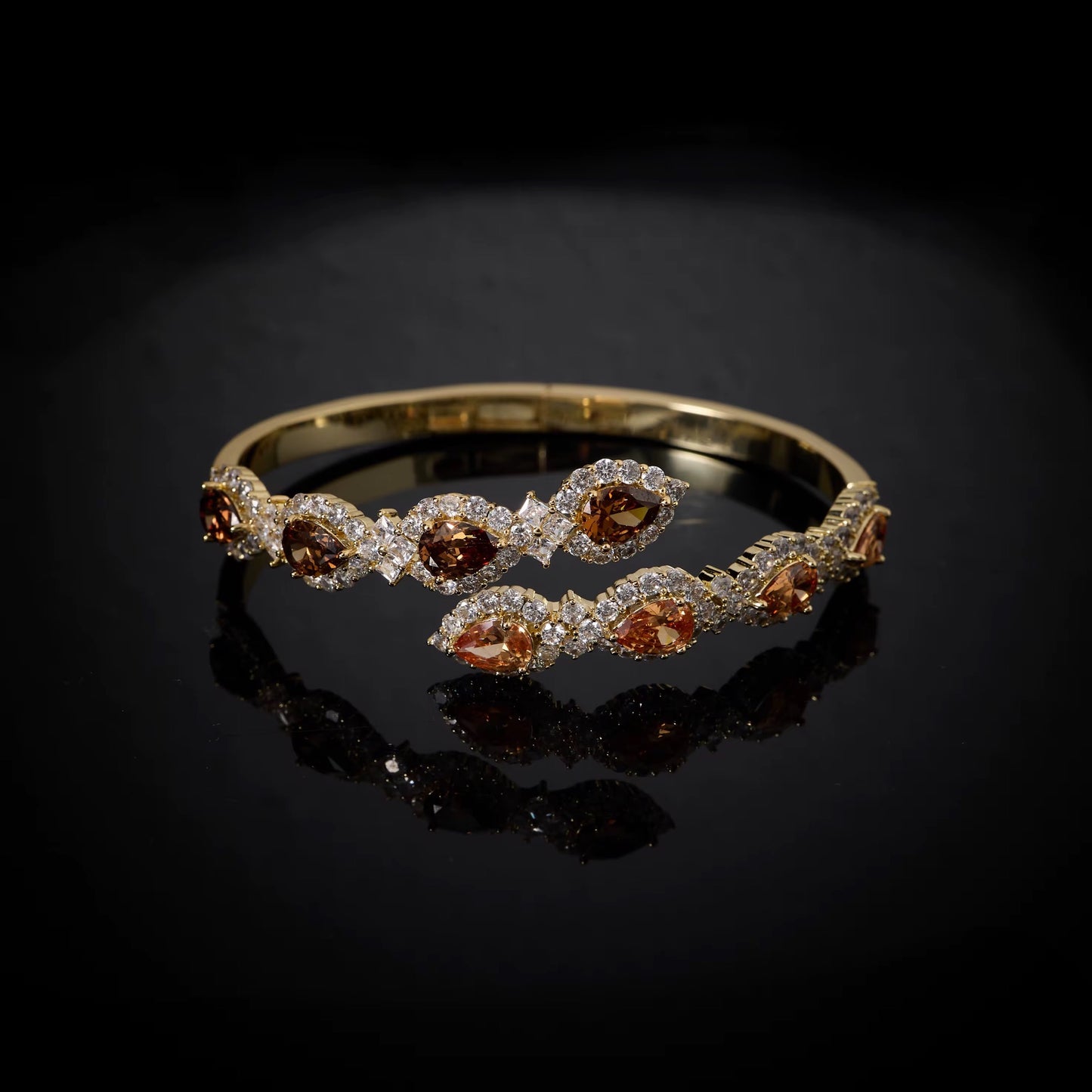 Luxury Rhodium Plated Zircon Set – Diamond-Like Brilliance