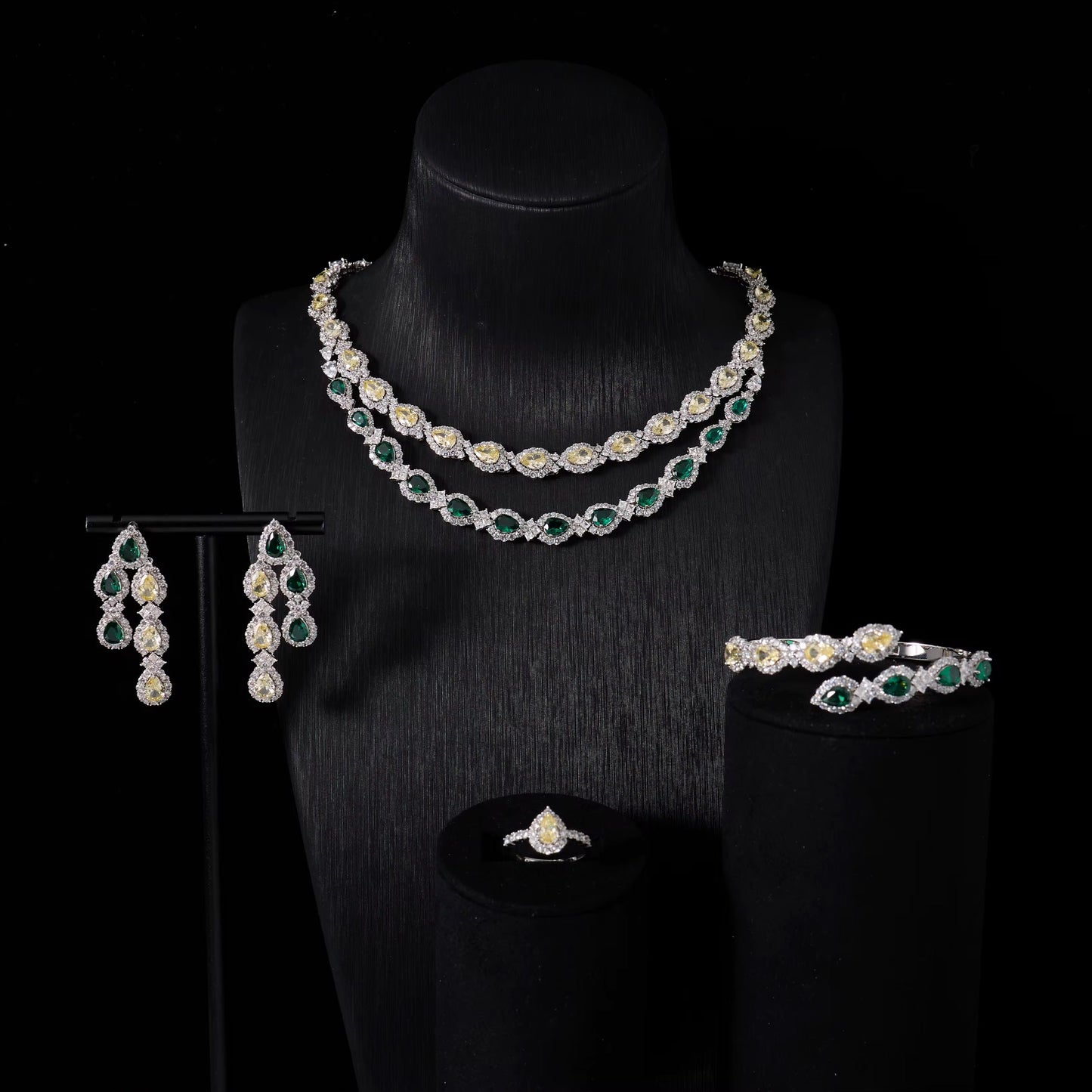 Luxury Rhodium Plated Zircon Set – Diamond-Like Brilliance